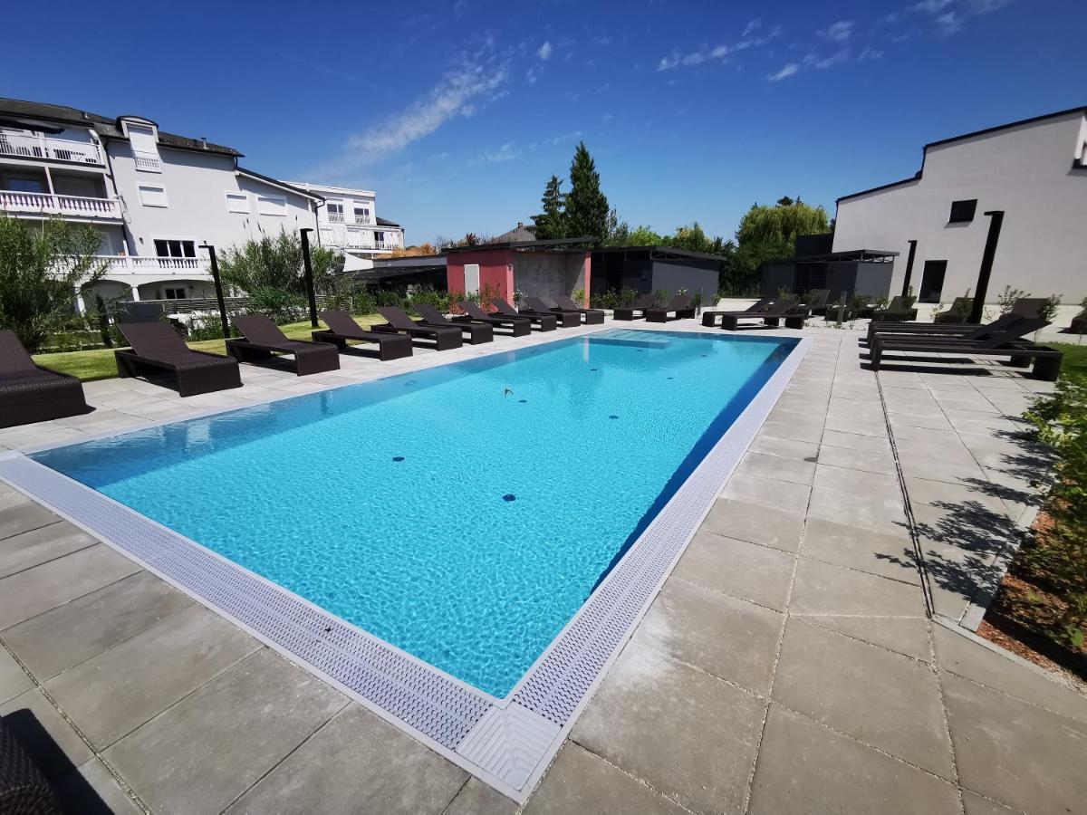 Spa Residenz Neusiedl Appartments Neusiedl am See Esterno foto
